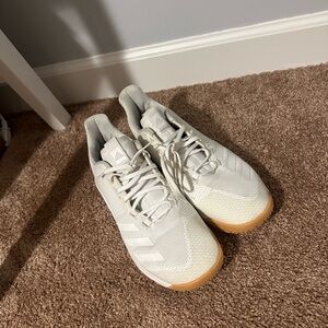 Adidas size 10 white shoes made for volleyball
